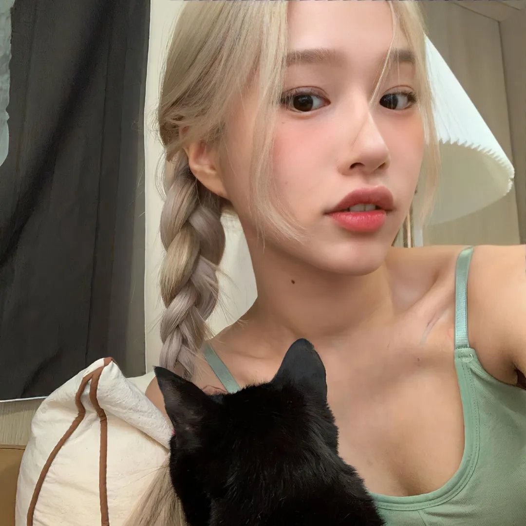 美女与液体人